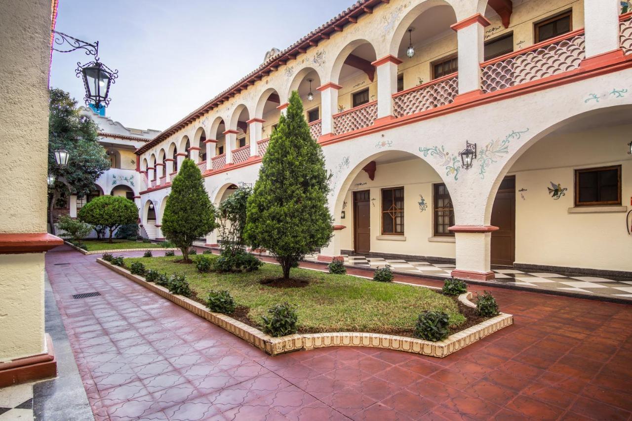 Hotel Urdinola Saltillo Exterior photo